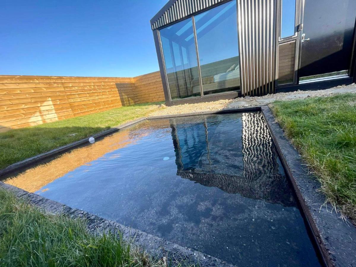 Glass Roof Lodge With Private Hot Tub Reykholt  Exterior foto